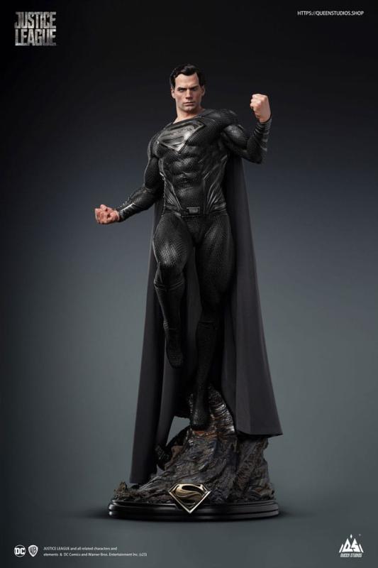 DC Comics Statue 1/3 Superman Black Suit Version Regular Edition80 cm