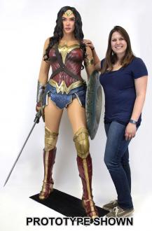 Wonder Woman Life-Size Statue Wonder Woman 185 cm - Neca