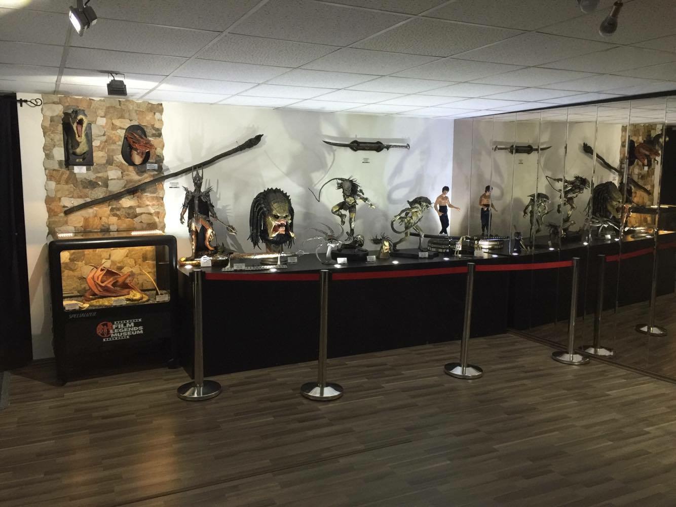 Statue Shop & Film Legends Museum statuecollectibles.cz