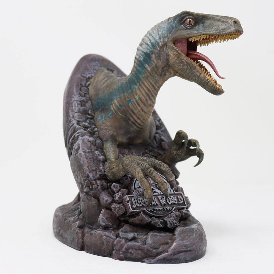 Jurassic World: Blue Limited Edition 15 cm Bust - FaNaTtik