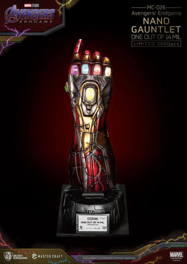 Avengers Endgame: Nano Gauntlet 1/14000605 47 cm Master Craft Statue - Beast Kingdom Toys