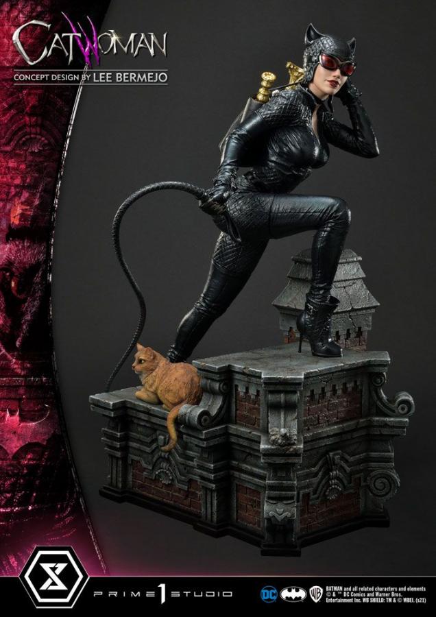 DC Comics: Catwoman 1/3 Statue - Prime 1 Studio