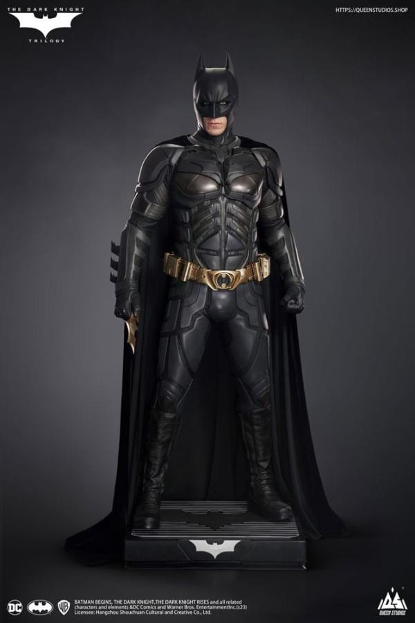 The Dark Knight: Batman Premium Edition 1/1 Statue - Queen Studios