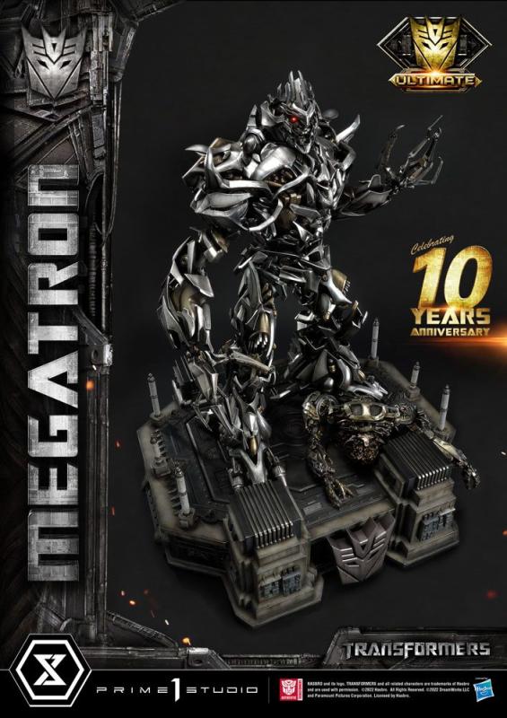 Transformers: Megatron Ultimate Bonus Version 84 cm Museum Masterline Statue - P1