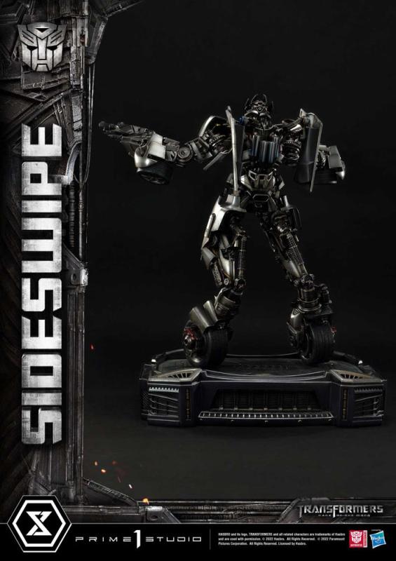 Transformers Dark of the Moon: Sideswipe 57 cm Deluxe PVC Statue - Prime 1 Studio