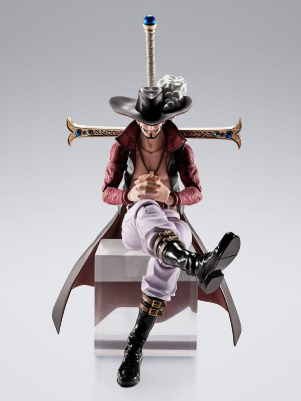One Piece S.H.Figuarts Action Figure Dracule Mihawk Hawkeye 17 cm 3