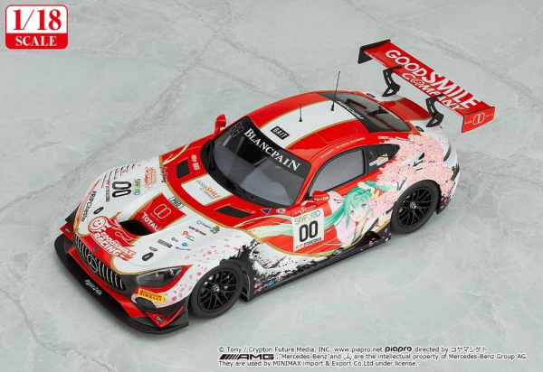 Hatsune Miku GT Project Vehicle 1/18 Good Smile Hatsune Miku AMG 2017 SPA24H Ver. 26 cm 1