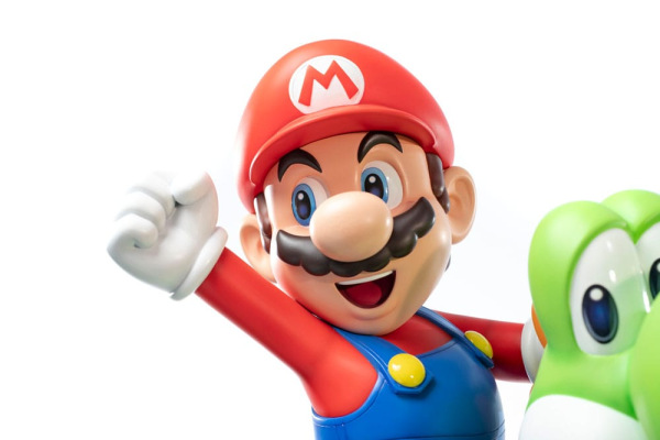 Super Mario Statue Mario & Yoshi 48 cm 9