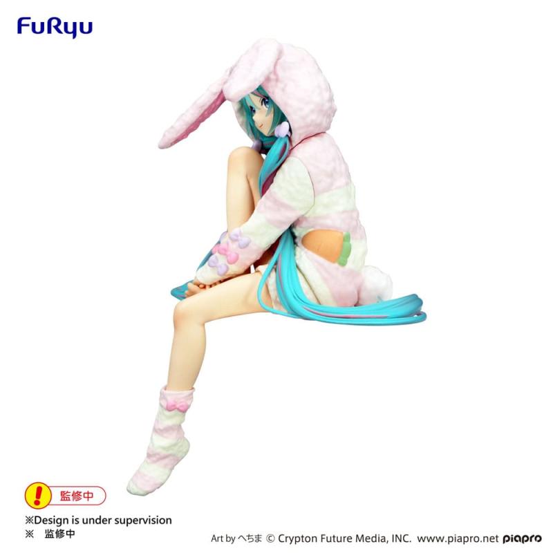 Hatsune Miku Noodle Stopper PVC Statue Rabbit Ear Hood Pajama 14 cm 1