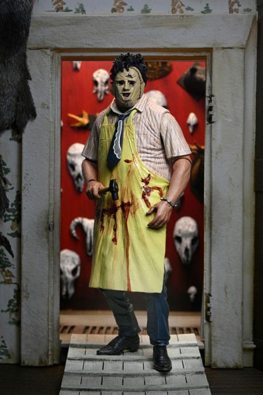 Texas Chainsaw Massacre Clothed Action Figure Leatherface 50th Anniversary 20 cm 5