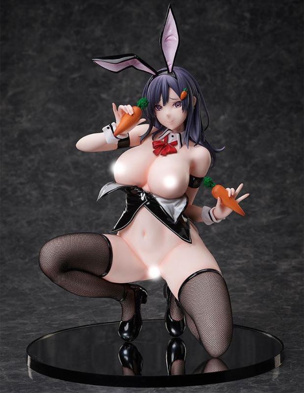 Creators Opinion PVC Statue 1/4 Niina Bunny Ver. 33 cm