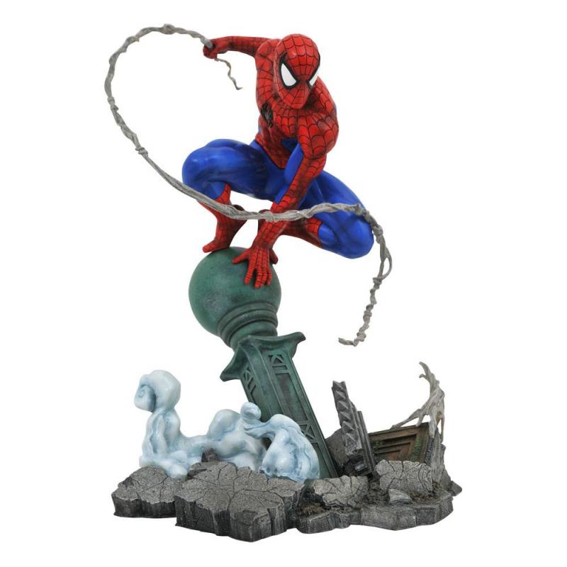 Marvel Comics: Spider-Man Lamppost 25 cm Gallery PVC Statue - Diamond Select