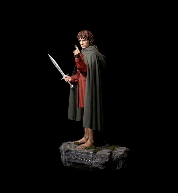 Lord of the Rings Life-Size Statue Frodo 152 cm 3