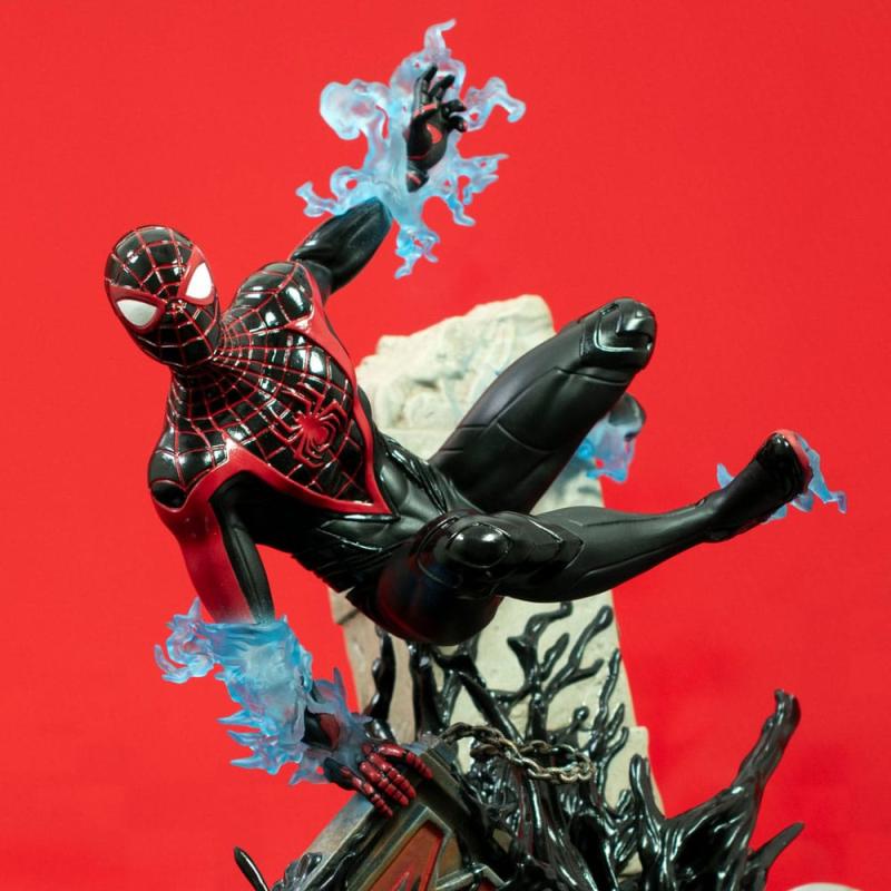 Marvel's Spider-Man 2 Marvel Gallery Deluxe PVC Diorama Miles Morales (Gamerverse) 25 cm 1