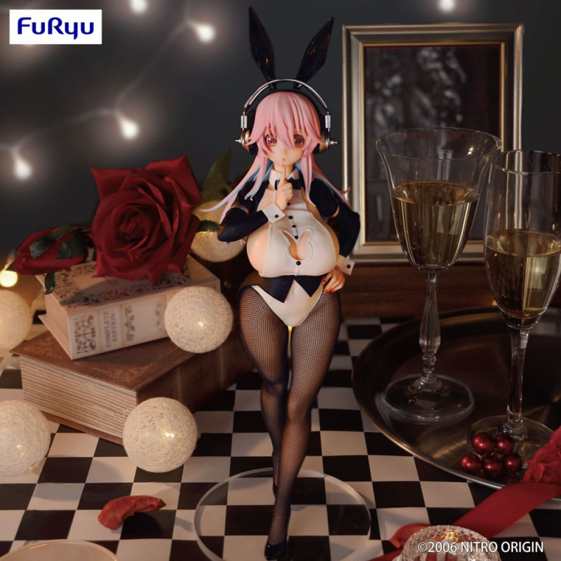 Super Sonico BiCute Bunnies PVC Statue Tailcoat Ver. 30 cm 1
