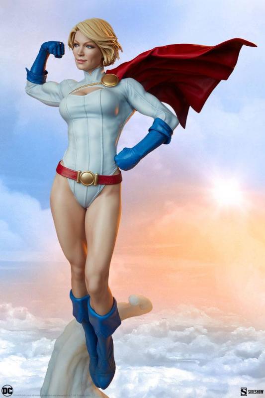 DC Comics: Power Girl 63 cm Premium Format Figure - Sideshow Collectibles