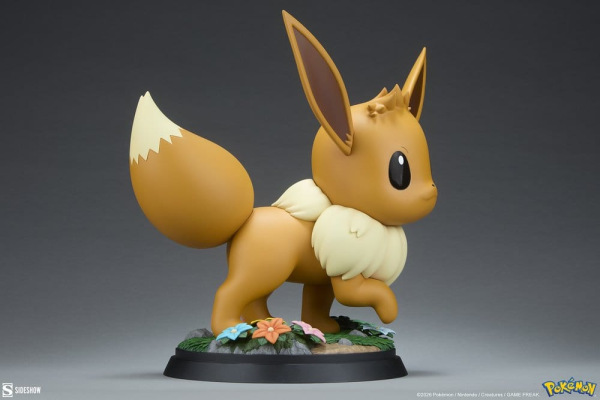 Pokémon Life-Size Figure Eevee 34 cm 11