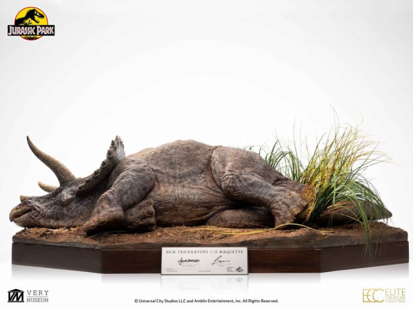 Jurassic Park Maquette 1/8 Sick Triceratops 96 cm 1
