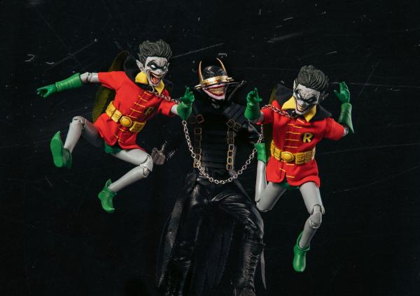 DC Comics: The Batman Who Laughs and his Rabid Robins DX 1/9 Action Figure - BKT