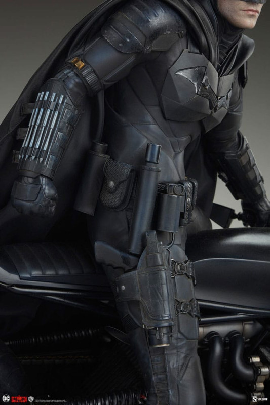 The Batman Premium Format Statue The Batman 48 cm 10