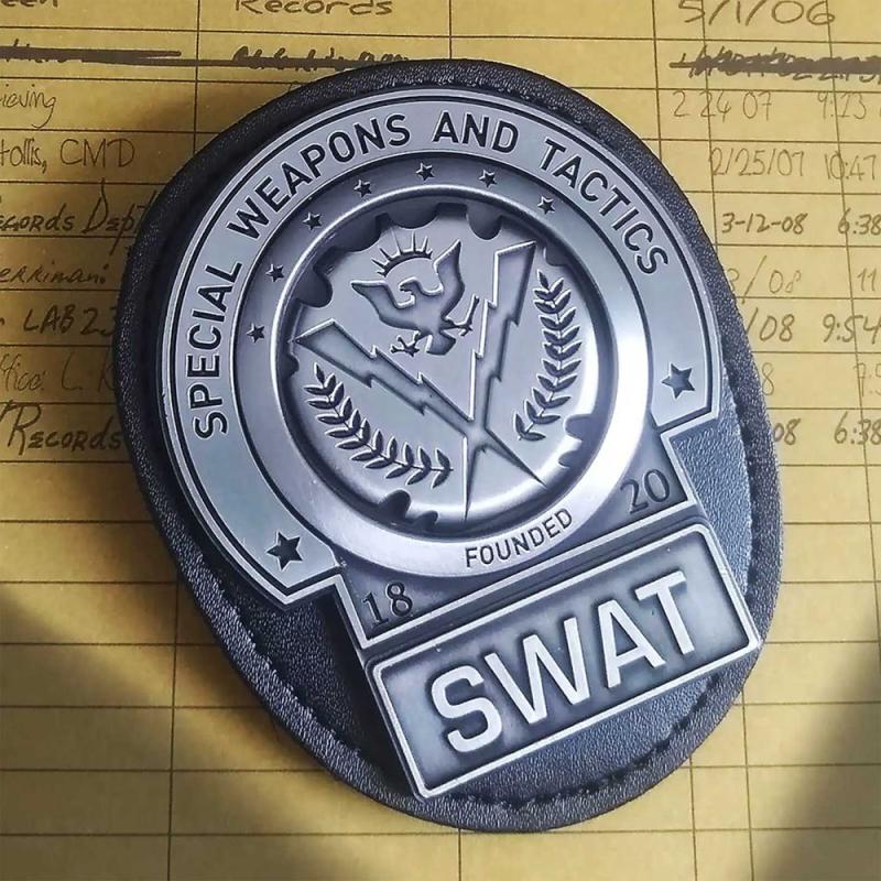 Batman: The Dark Knight Gotham City SWAT Badge Limited Edition 1/1 Replica - FaNaTtik