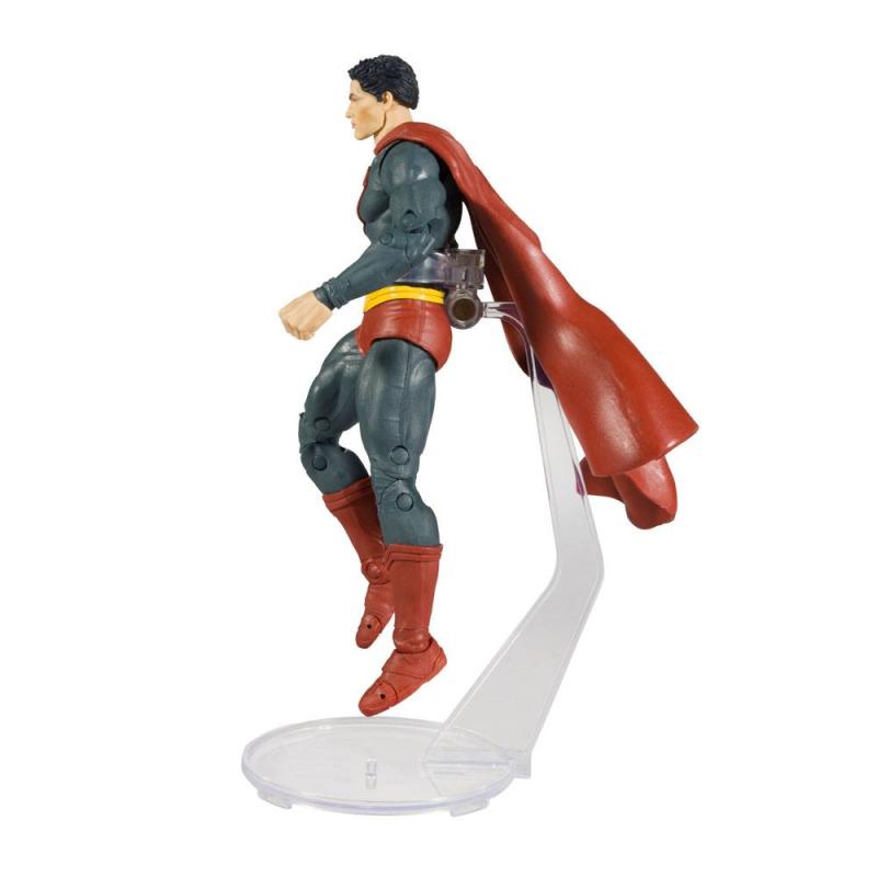 DC Black Adam: Superman 18 cm Page Punchers Action Figure - McFarlane Toys