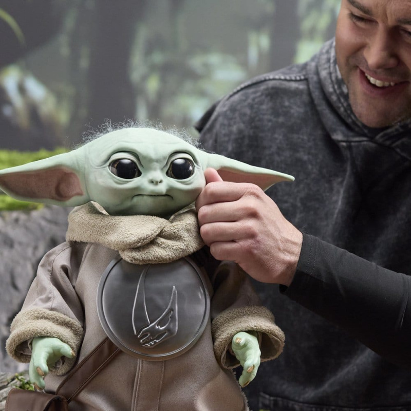 Star Wars Animatronic Life-Size Figure Ultimate Grogu 37 cm 7