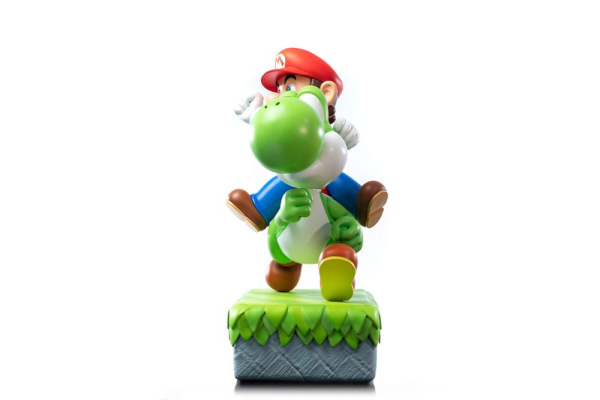 Super Mario Statue Mario & Yoshi 48 cm 2