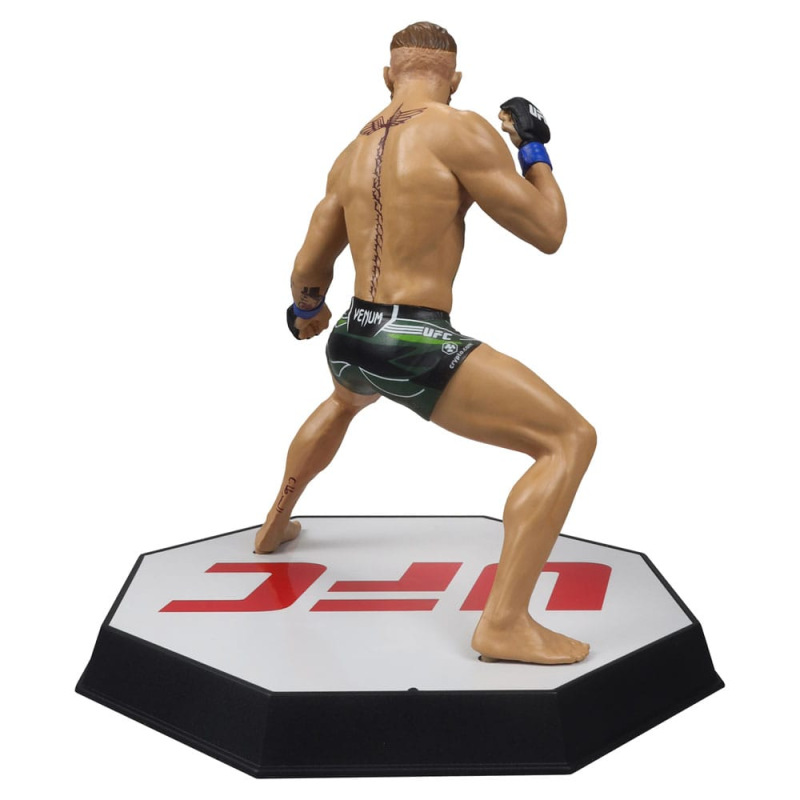 UFC Posed PVC Statue Conor McGregor 18 cm 3