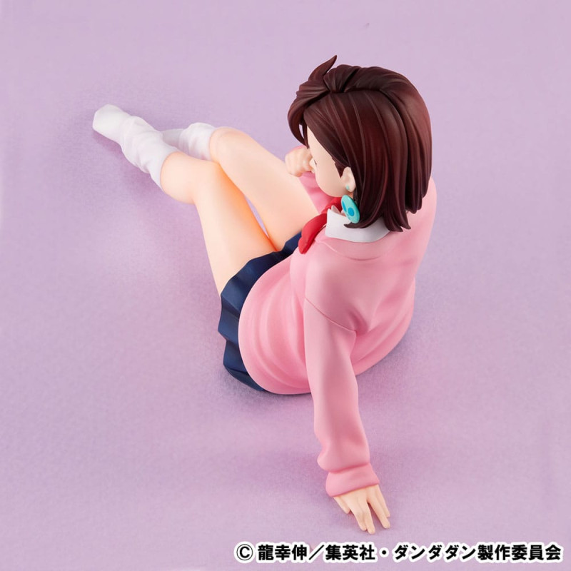 Dandadan Melty Princess PVC Statue Momo Palm Size 9 cm 5