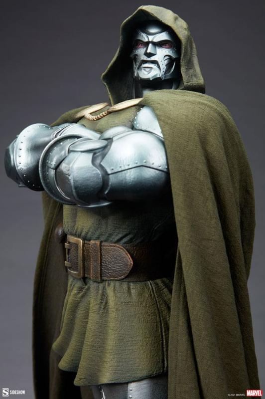 Marvel: Doctor Doom 69 cm Maquette - Sideshow Collectibles