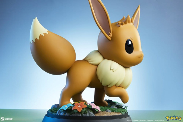 Pokémon Life-Size Figure Eevee 34 cm 7