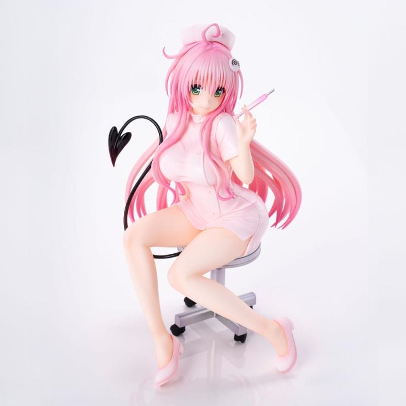 To Love-Ru Darkness Statue PVC Lara Satalin Deviluke Nurse Cos 26 cm