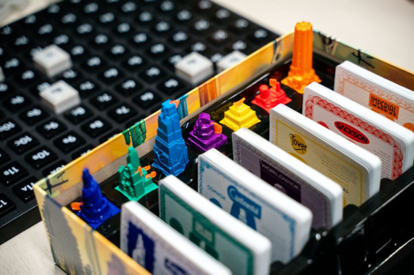 Avalon Hill board game Acquire *English Version* 2