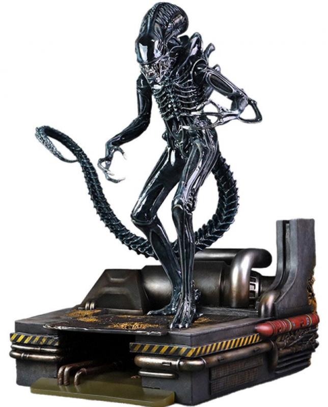 Alien: Alien Warrior 1/3 Statue - CoolProps
