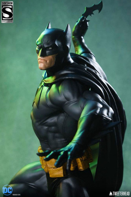 DC Comics Maquette 1/4 Batman (Black and Gray Edition) 66 cm 5