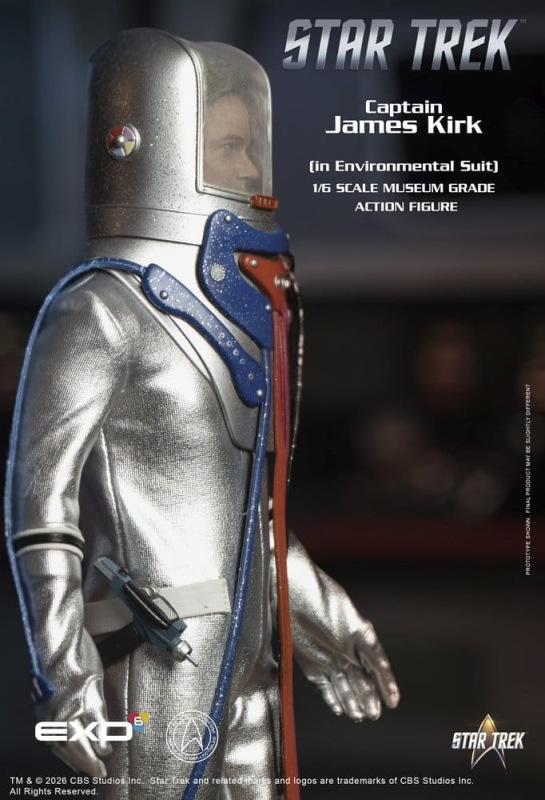 Star Trek: The Original Series Action Figure 1/6 Captain James T. Kirk (in Environmental Suit) 29 cm 4