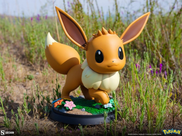 Pokémon Life-Size Figure Eevee 34 cm 13