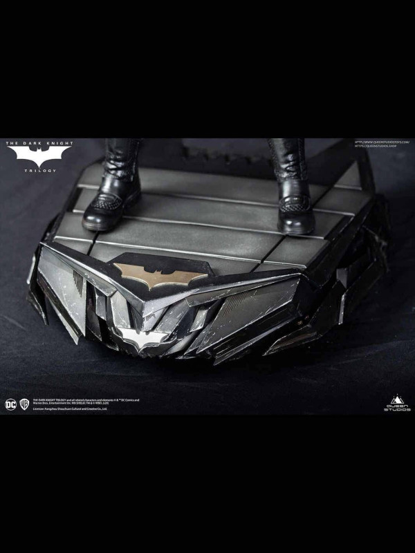 The Dark Knight Statue 1/3 Batman Regular Edition 68 cm 7