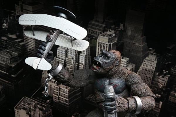 King Kong: Ultimate Island Kong (Concrete Jungle) 20 cm Action Figure - Neca