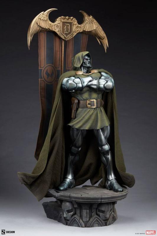 Marvel: Doctor Doom 69 cm Maquette - Sideshow Collectibles