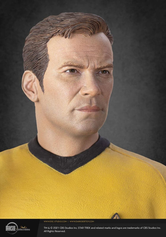 Star Trek Musuem Statue 1/3 Captain James T Kirk 64 cm 2