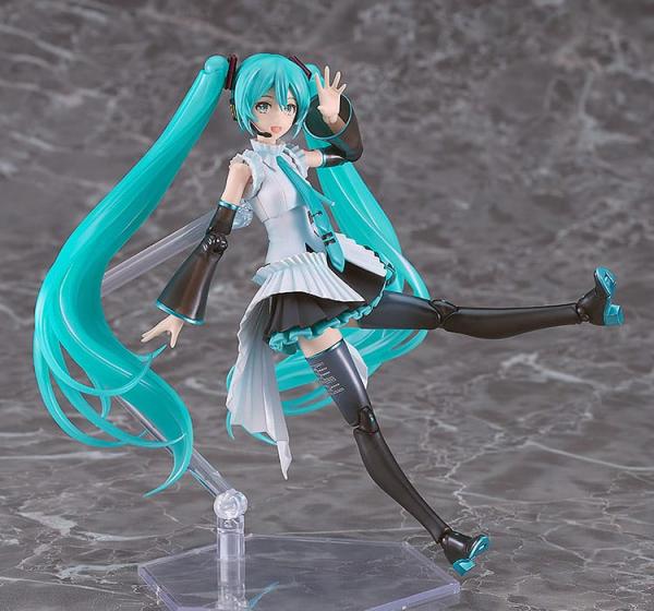 Character Vocal Series 01 Plamatea Plastic Model Kit Hatsune Miku 16 cm