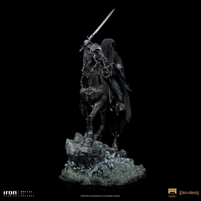 Lord Of The Rings: Nazgul on Horse 1/10 Deluxe Art Scale Statue - Iron Studios