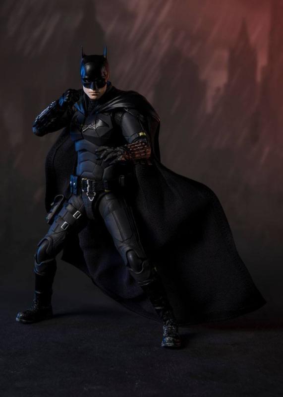 The Batman: Batman 15 cm S.H. Figuarts Action Figure - Bandai Tamashii