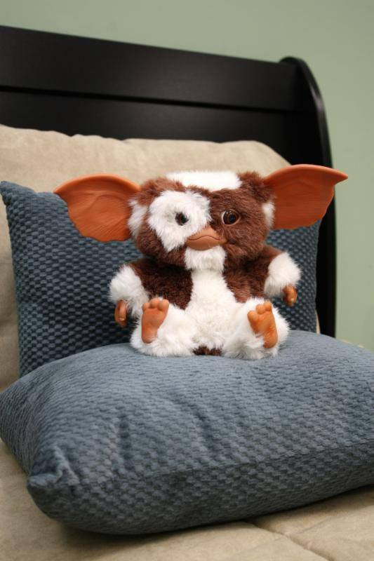 Gremlins Plush Figure Gizmo Deluxe 20 cm 1