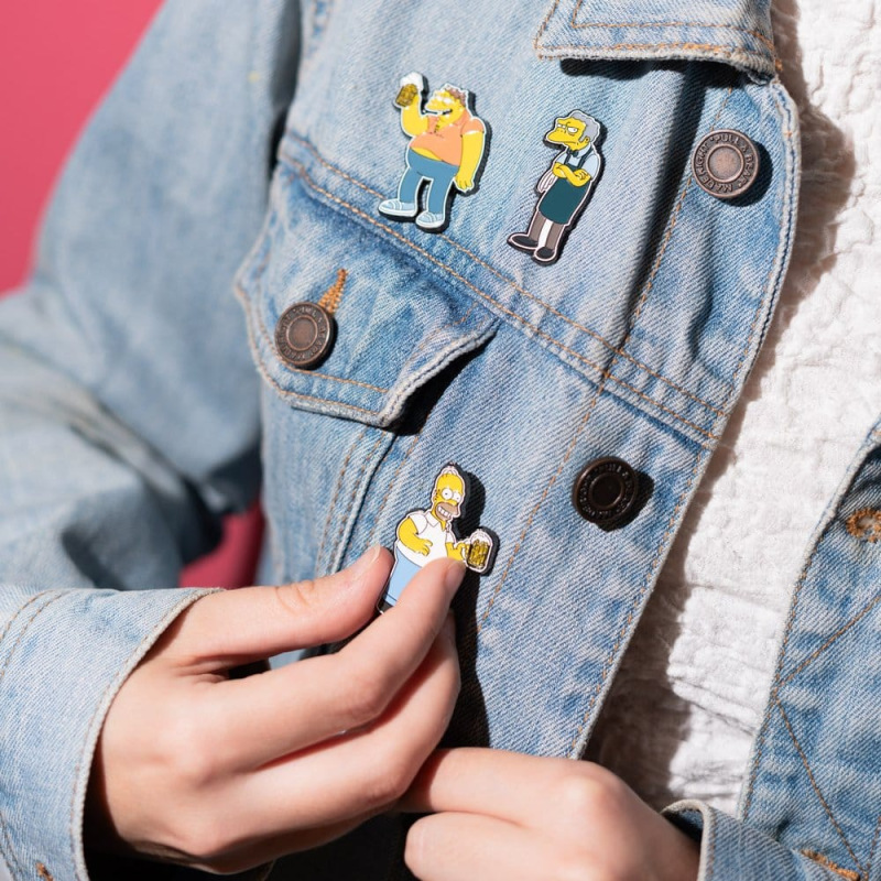 The Simpsons Pin Badges Set of 4 Moe's Tavern 6