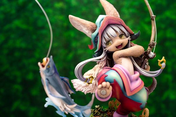 Made in Abyss PVC Statue 1/8 Nanachi Gankimasu Fishing 23 cm