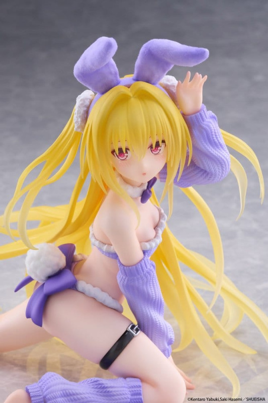 To Love-Ru Darkness MOFLOCK PVC Figure Golden Darkness (Fluffy Bunny Ver.) 13 cm 4