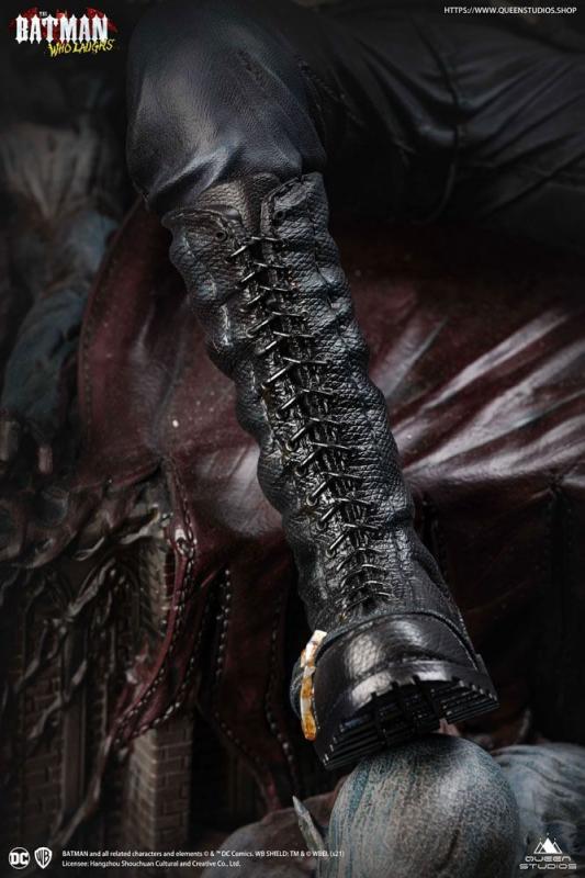 DC Comics: Batman Who Laughs 1/4 Statue - Queen Studios